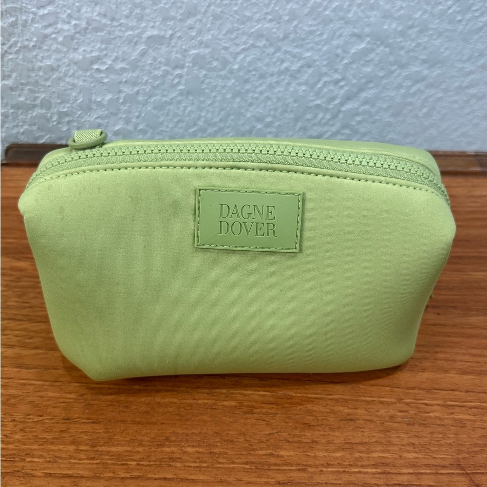 GUC Dagne Dover Hunter Neoprene Toiletry Pouch in Lime, size Small